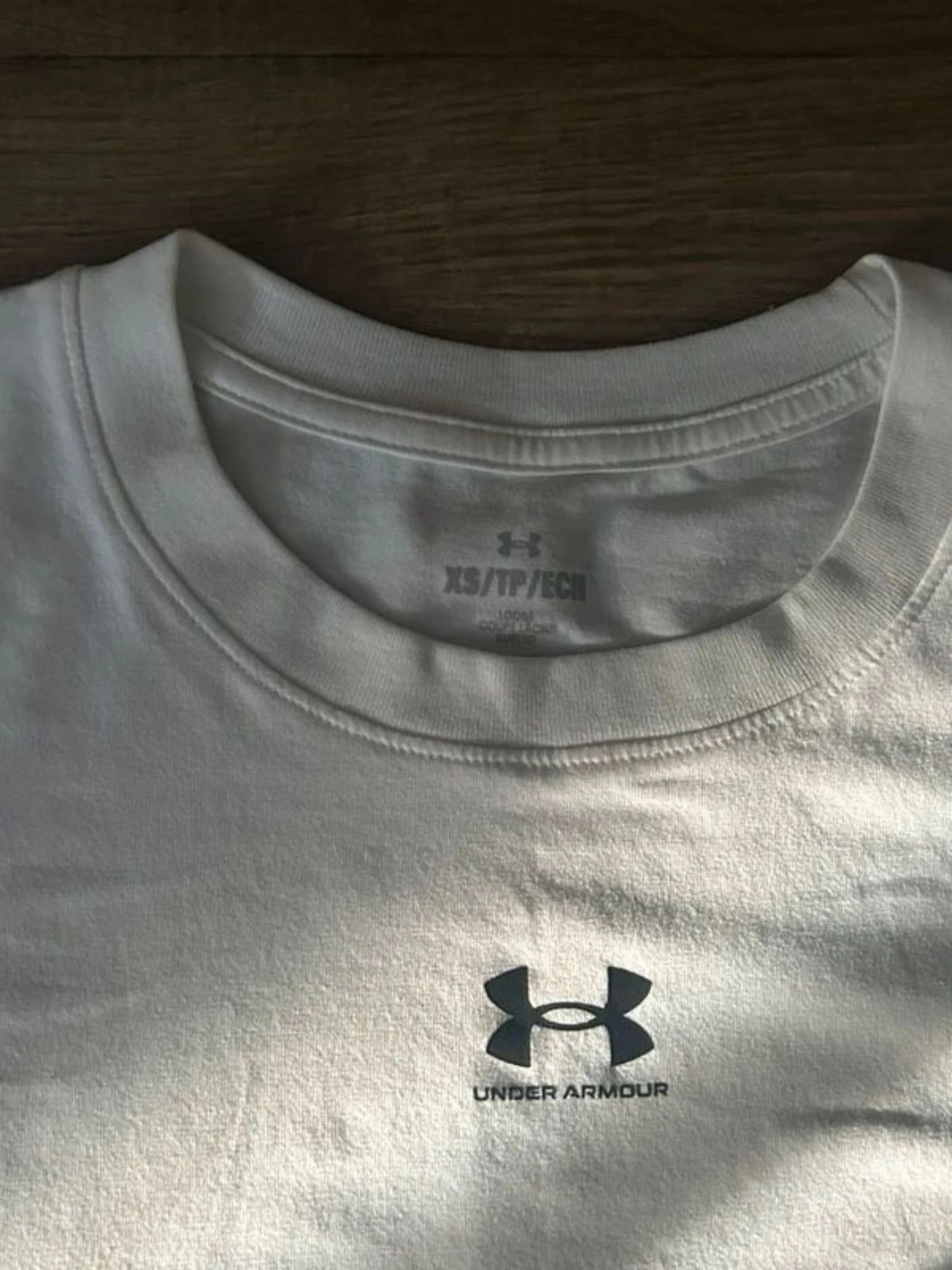 T-shirt – photo 3